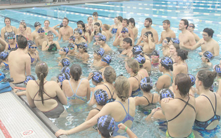 Marymount Swimming Volunteers at Nadar Por Vida