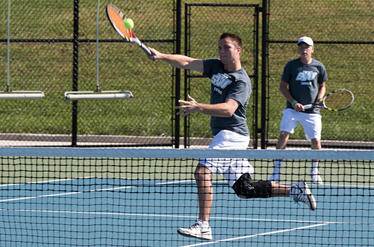 Southern Virginia Tops St. Mary's, 6-3, in CAC Men's Tennis First Round