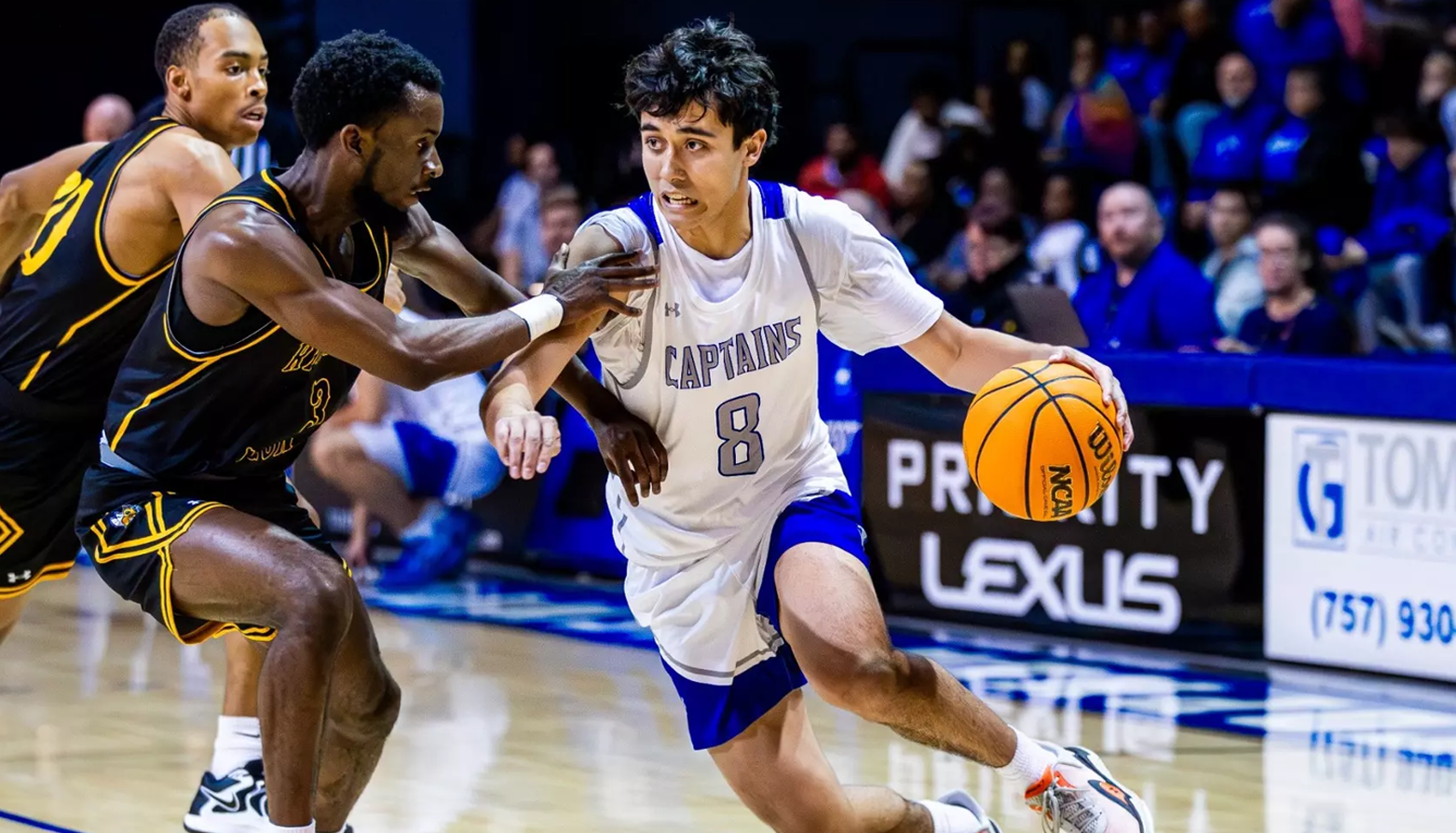CNU's Toa Hollenbeck Named All-Region by D3Hoops.com as Captains Prepare for Elite Eight Trip to Indiana