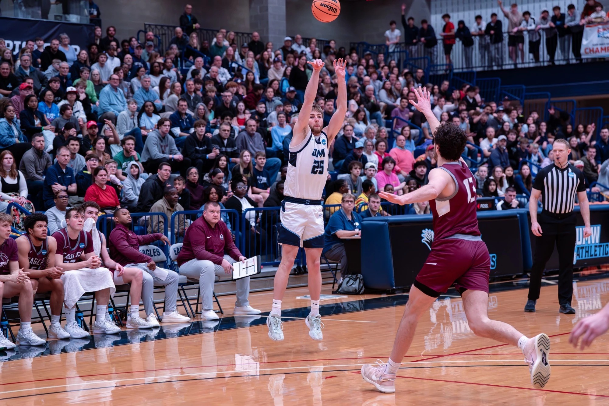 UMW Tops UW-Lacrosse, 73-68, to Advance to NCAA Quarterfinals