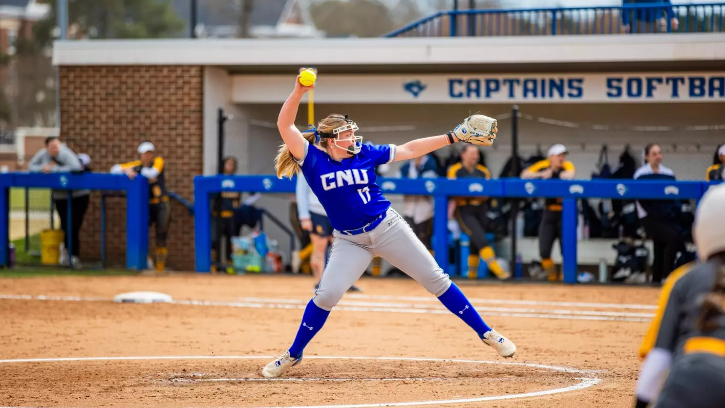 Callahan Leads Captains Over Mount Union, 8-5, to Advance to Saturday Regional Championship