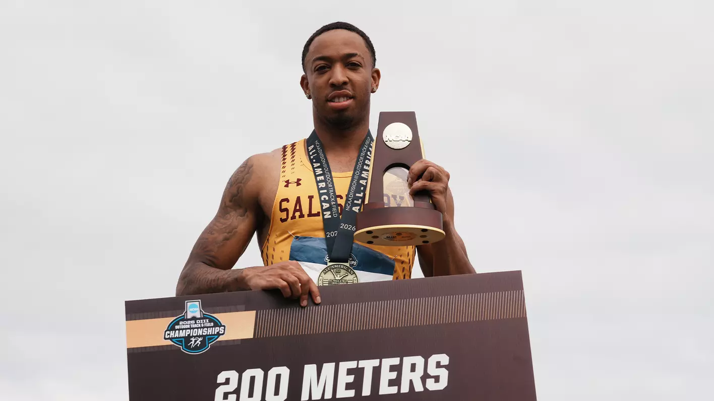 SU's Smith Named National Scholar Athlete of the Year; Track &amp; Field earns USTFCCCA All-Academic Team Honors
